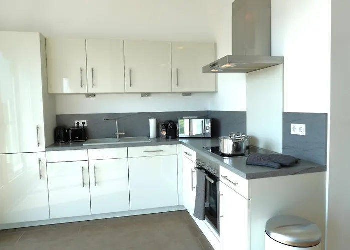 Privates In Westberlin - Jomi